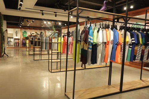 服裝要去哪進(jìn)貨 怎么尋找服裝批發(fā)貨源呢