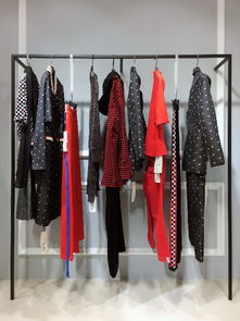 【布卡女裝19年春潮牌時尚年輕品牌折扣女裝精品女裝北京惠品批發走份】- 