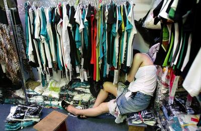 服裝批發(fā)行業(yè),低端服裝,如何年賺百萬(wàn)?